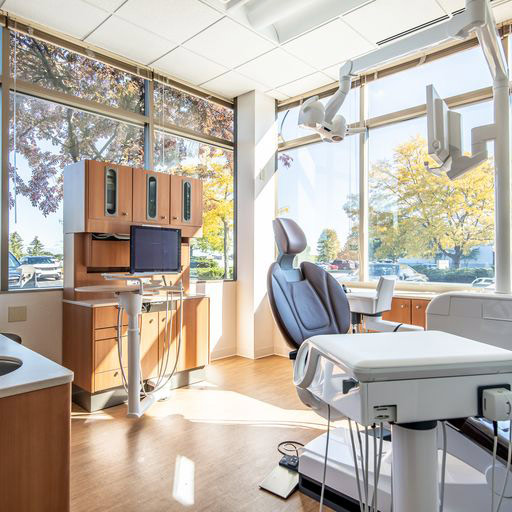 dental exam room at Glo Dental Studio in Waukesha, WI